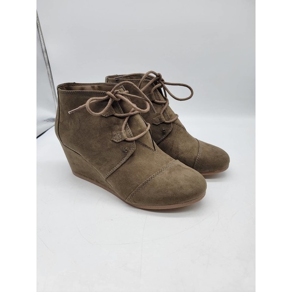 Simply Styled NWOT Lace Up Ankle Boots Women's Size 9 Green Wedge Heel Fabric - Picture 2 of 9